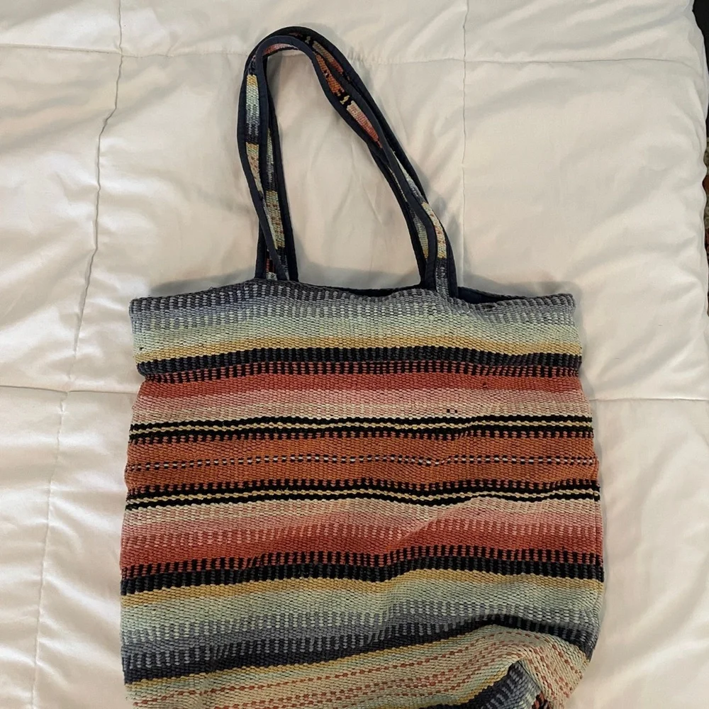 Billabong Striped Multicolor Tote Bag - Picture 2 of 4